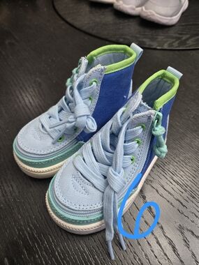 Billy Kids Light Blue & Blue High-Top Sneakers with Green Trim